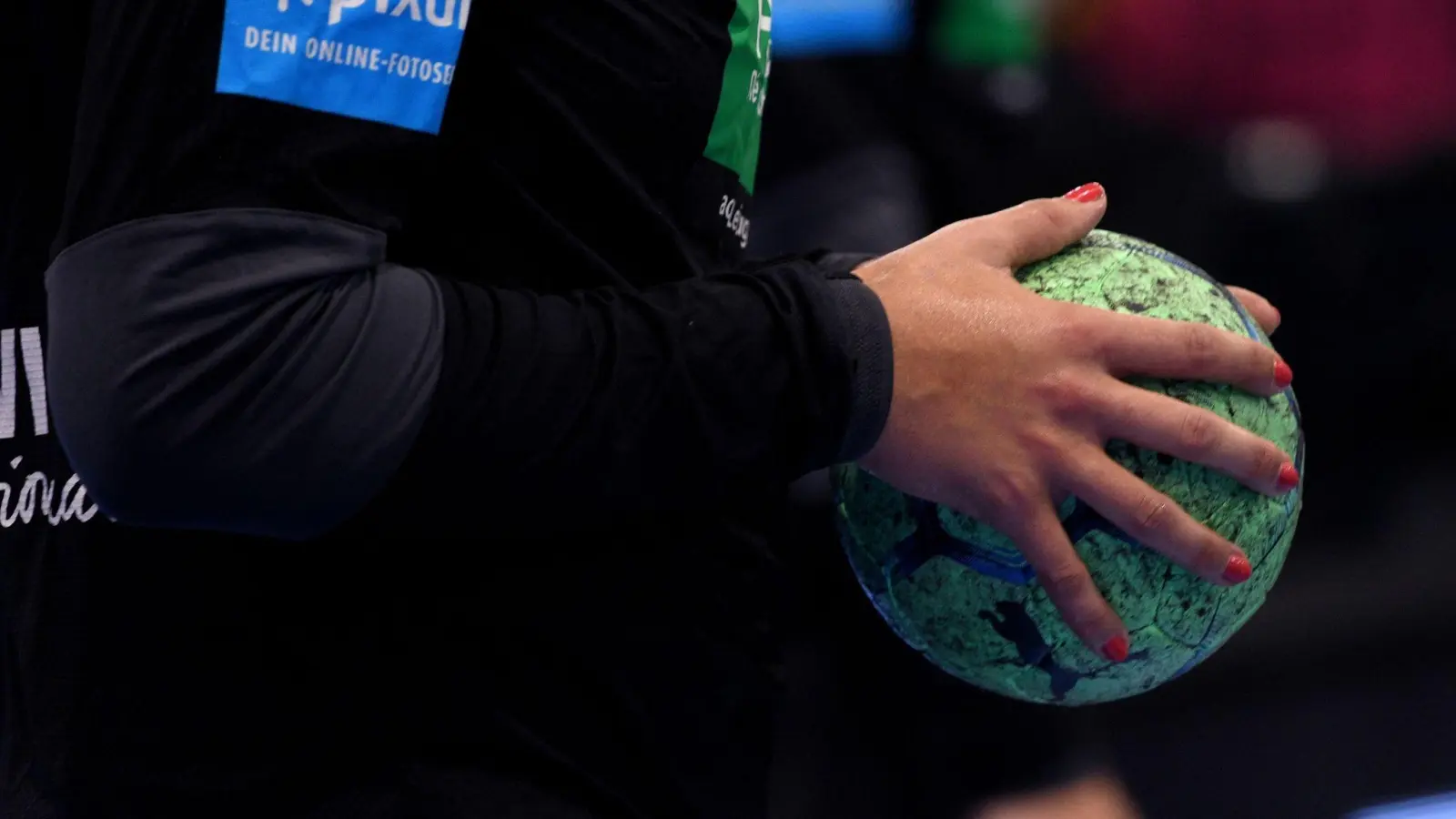 Die Handballerinnen der SG BBM Bietigheim gewannen die European League. (Foto: Harald Tittel/dpa)