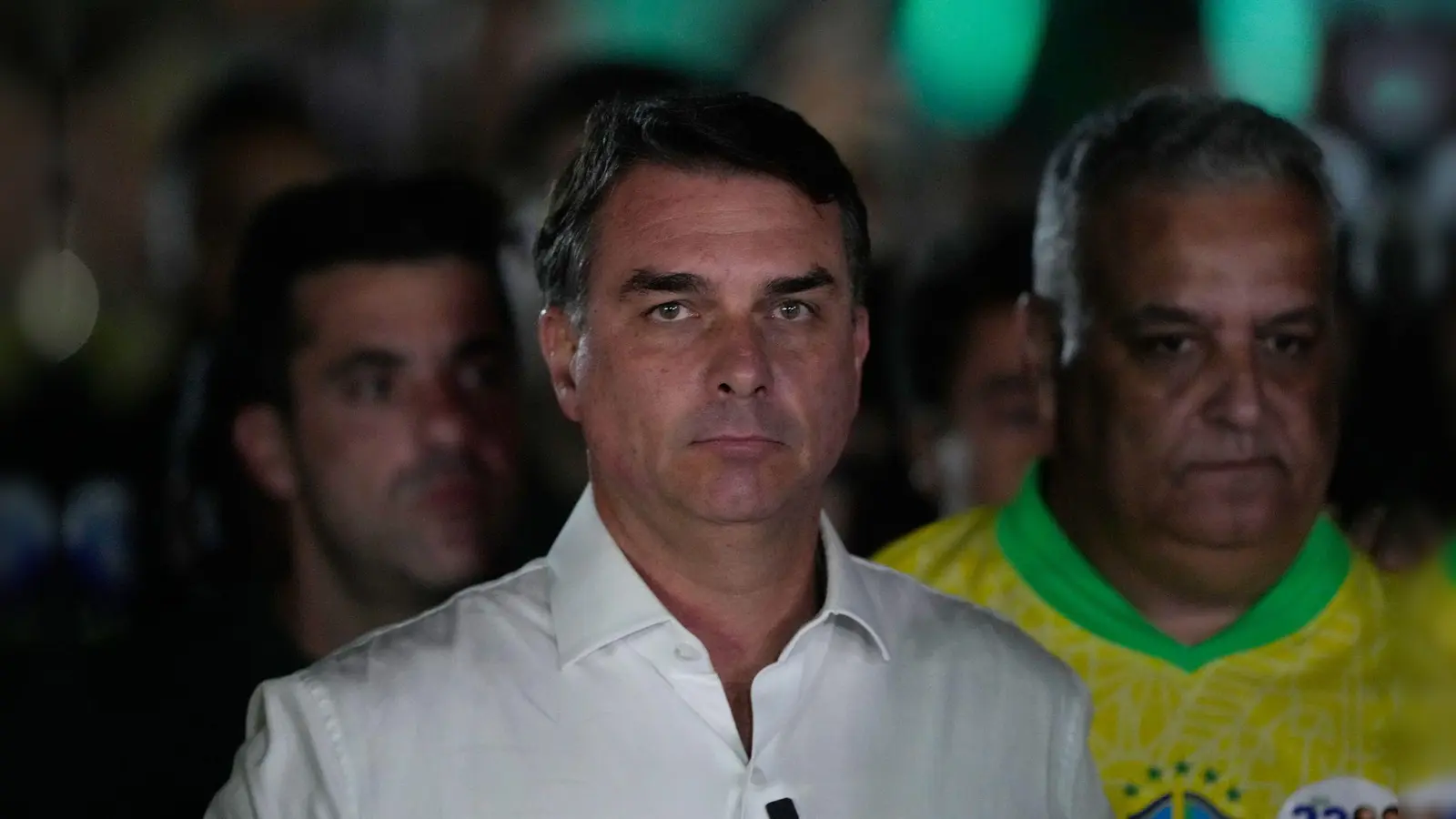 Flávio Bolsonaro hat die Präsidentenwahl verloren. (Foto: Eraldo Peres/AP/dpa)