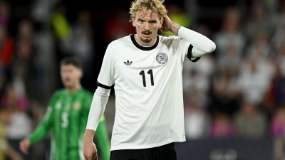 Nick Woltemade stößt mit Verspätung zum Nationalteam. (Archivfoto) (Foto: Marius Becker/dpa)