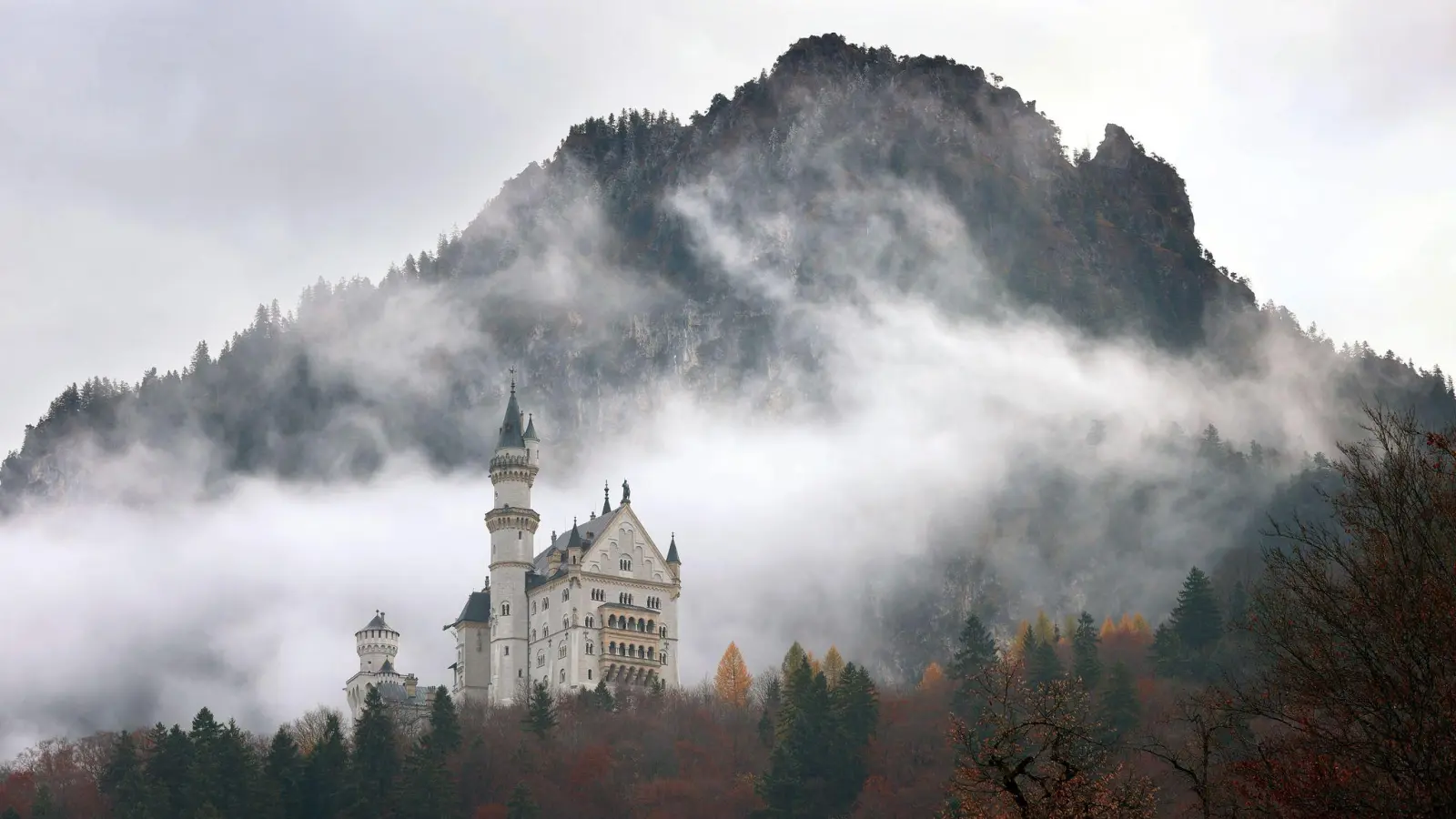 Ein Grund für den „Lonely Planet“, Bayern ans Herz zu legen: Schloss Neuschwanstein. (Archivbild) (Foto: Karl-Josef Hildenbrand/dpa)