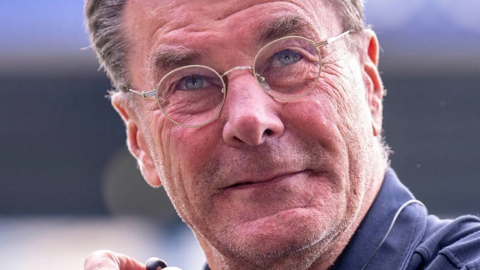 Kehrt nach Wolfsburg zurück: Trainer Dieter Hecking. (Archivbild) (Foto: David Inderlied/dpa)