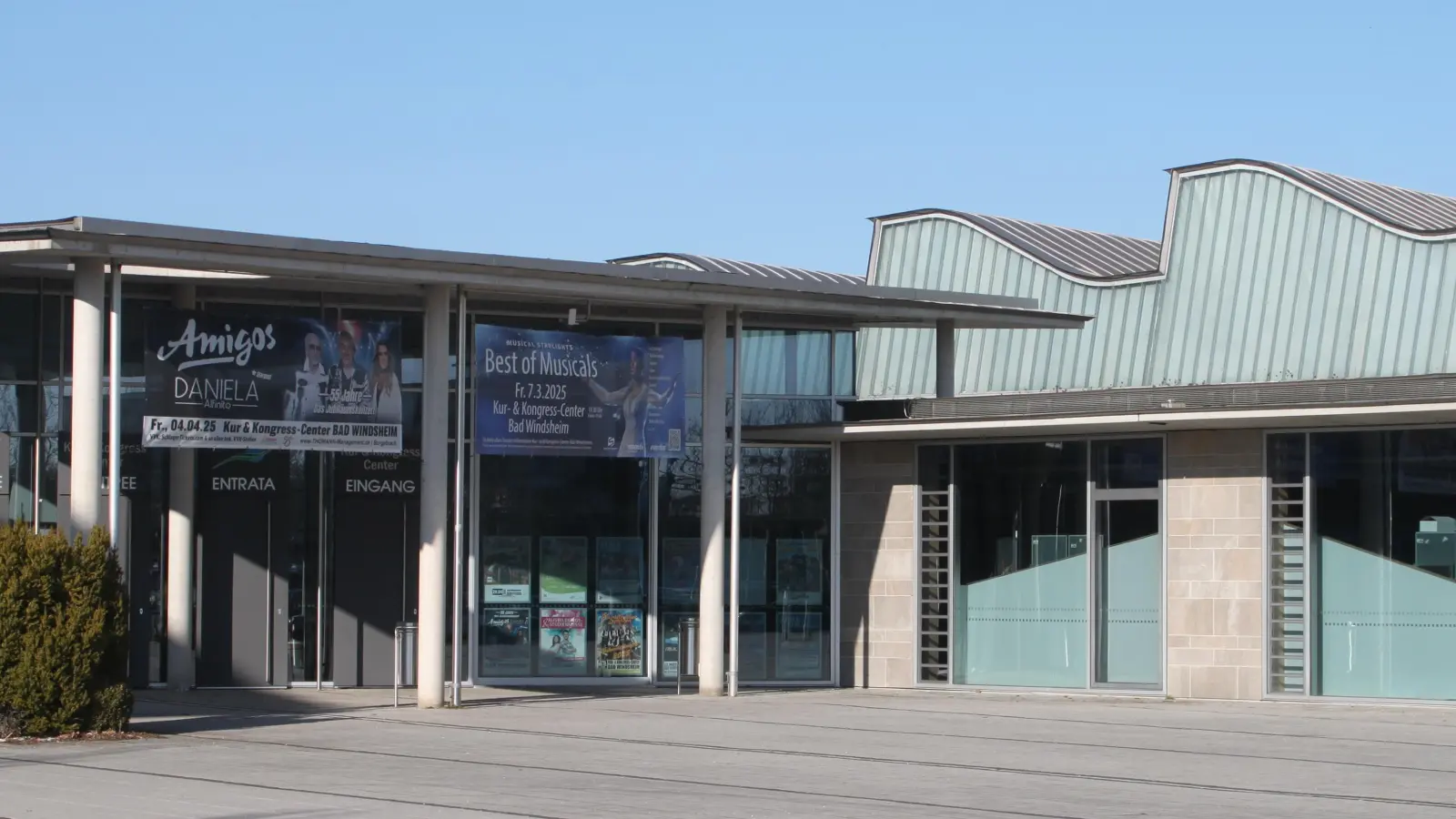 Ausbildungs- und Studienmesse in Bad Windsheim: Am 7. März 2026 stehen von 10 bis 15 Uhr im und am KKC (Erkenbrechtallee 2, 91438 Bad Windsheim) knapp 80 namhafte Ausstellende für Gespräche bereit. (Foto: Hans-Bernd Glanz)