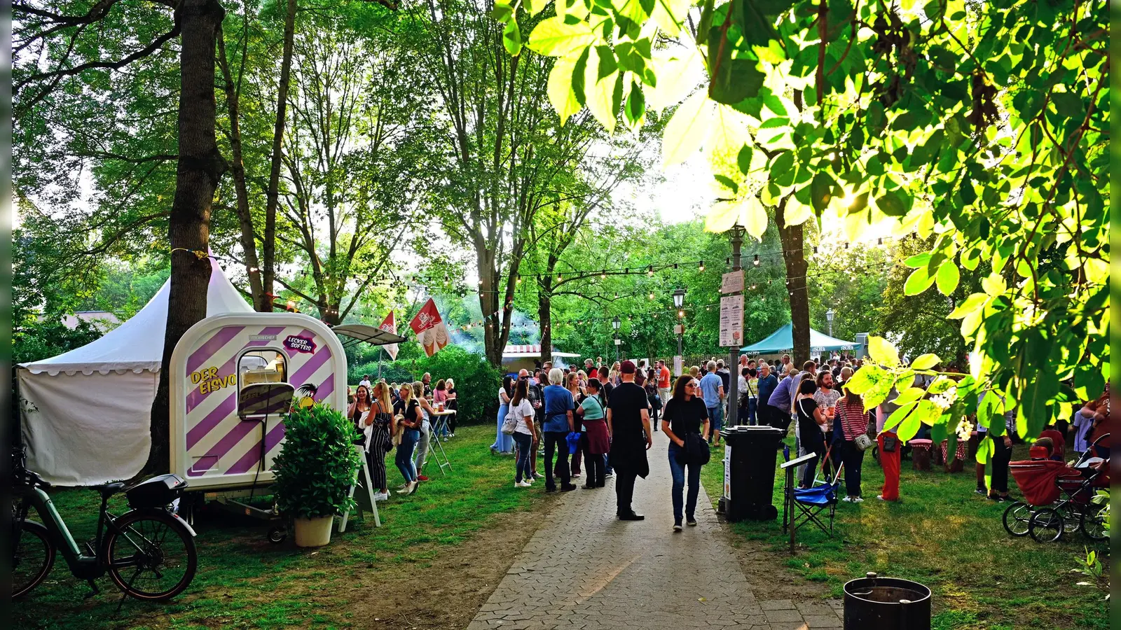 Bieranstich, Livemusik und ordentlich Trubel: Das sind die Impressionen unserer Reporter vom Ansbacher Altstadtfest 2023. (Foto: Jim Albright)