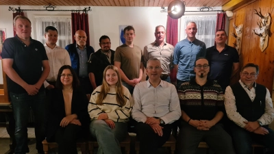 Diese Kandidatinnen und Kandidaten wollen in den Ipsheimer Gemeinderat einziehen. (Foto: Anna Franck)