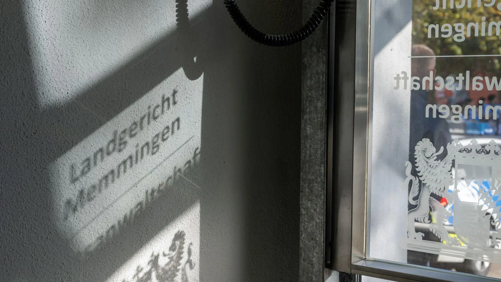 Das Landgericht in Memmingen hat einen Drogenhändler nach einer tödlichen Übergabe zu sechs Jahren Haft verurteilt. (Symbolbild) (Foto: Stefan Puchner/dpa)