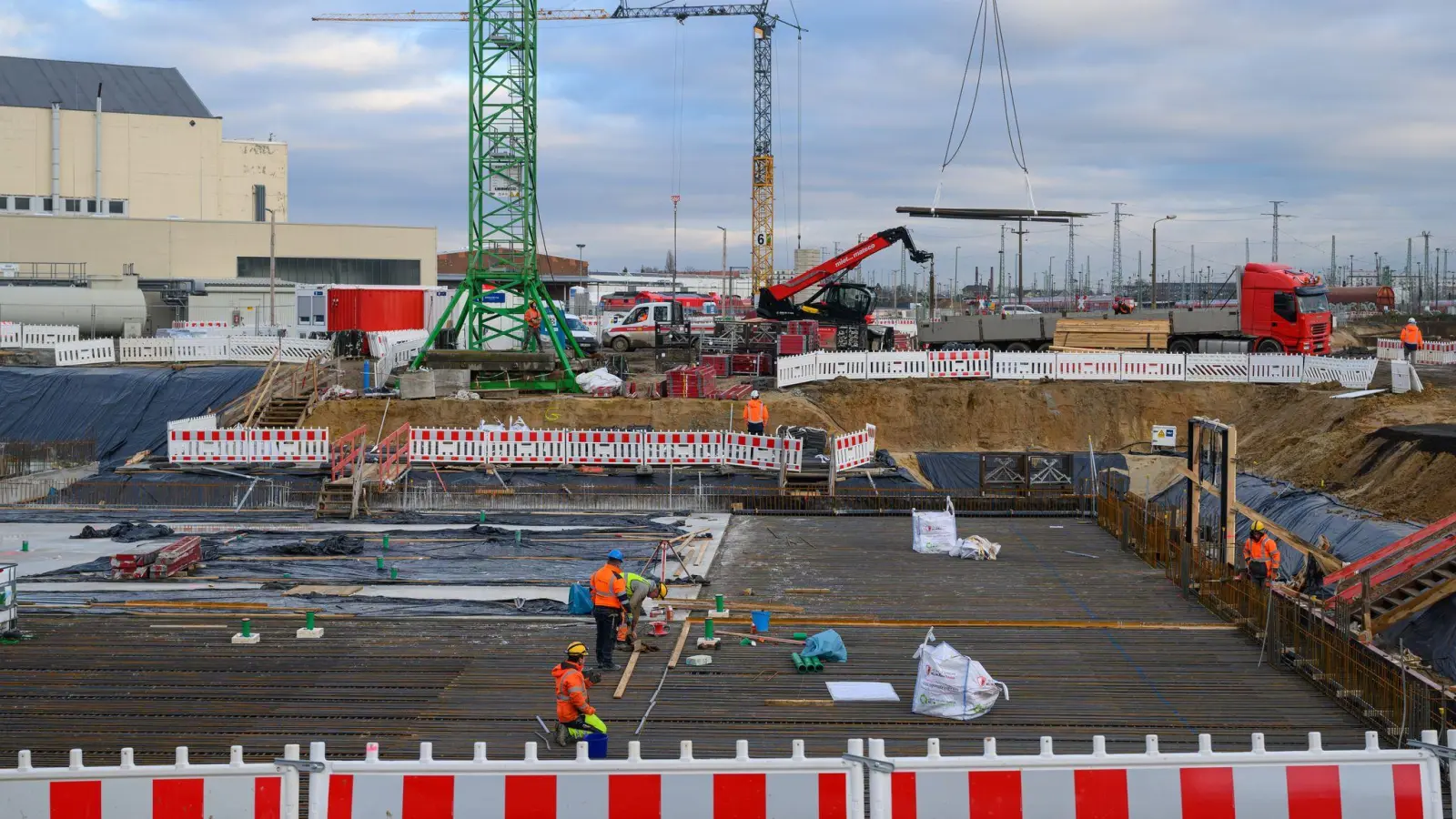 Weniger Investitionen geplant (Foto: Patrick Pleul/dpa)