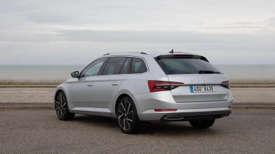 Super Image vom Superb: viel Auto für relativ wenig Geld - doch was kann der Skoda als Gebrauchter? (Foto: Škoda Auto/dpa-tmn)
