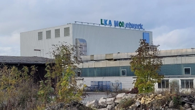 Das ehemalige EKA-Gelände in Dietersheim: Hier soll ein Containerdorf für Geflüchtete entstehen. Eine Beschwerde der Gemeinde dagegen wurde nun abgewiesen.  (Foto: Nina Daebel)