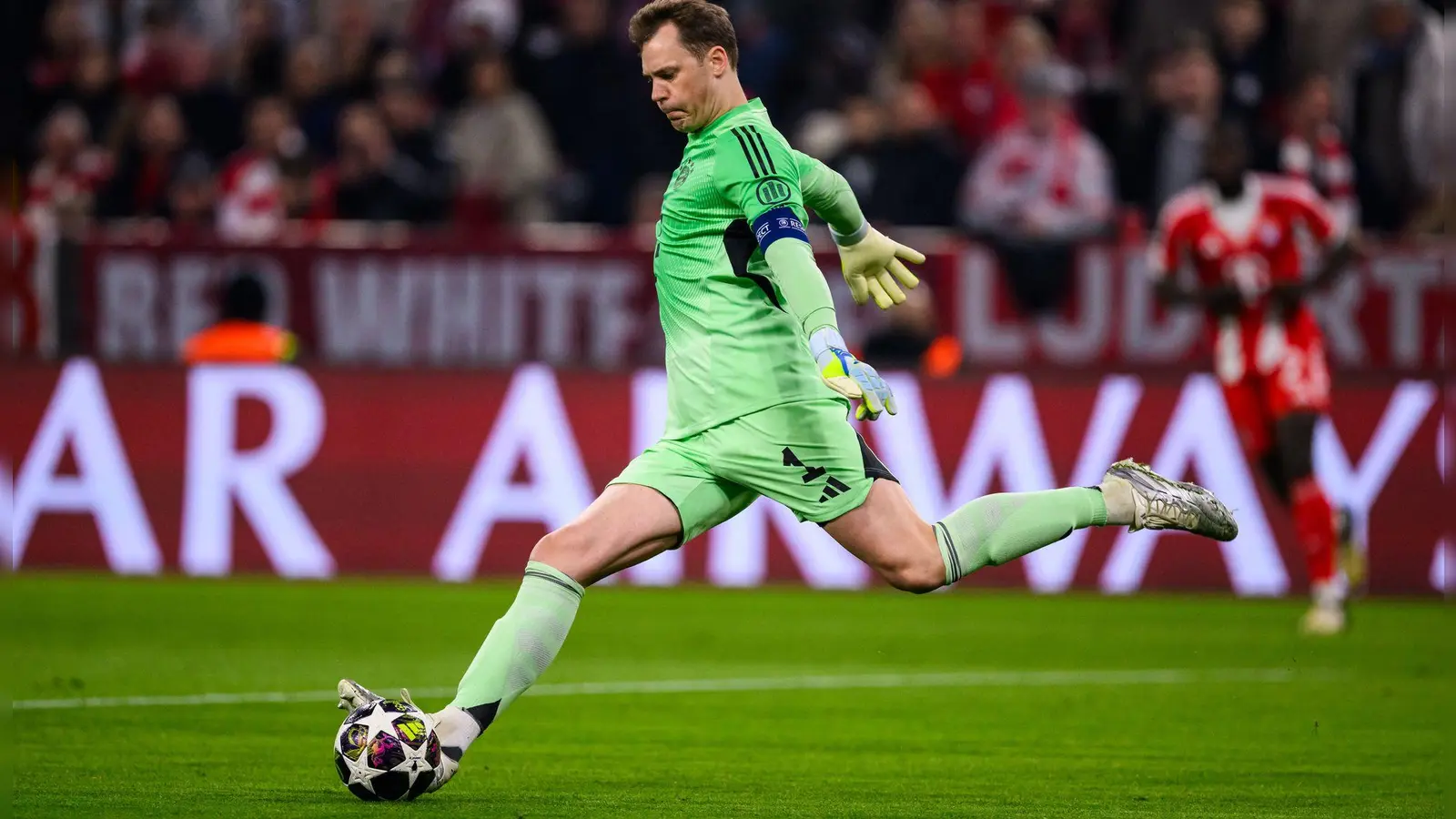 Kehrt Manuel Neuer für die WM doch in die Nationalmannschaft zurück? (Archivbild) (Foto: Tom Weller/dpa)