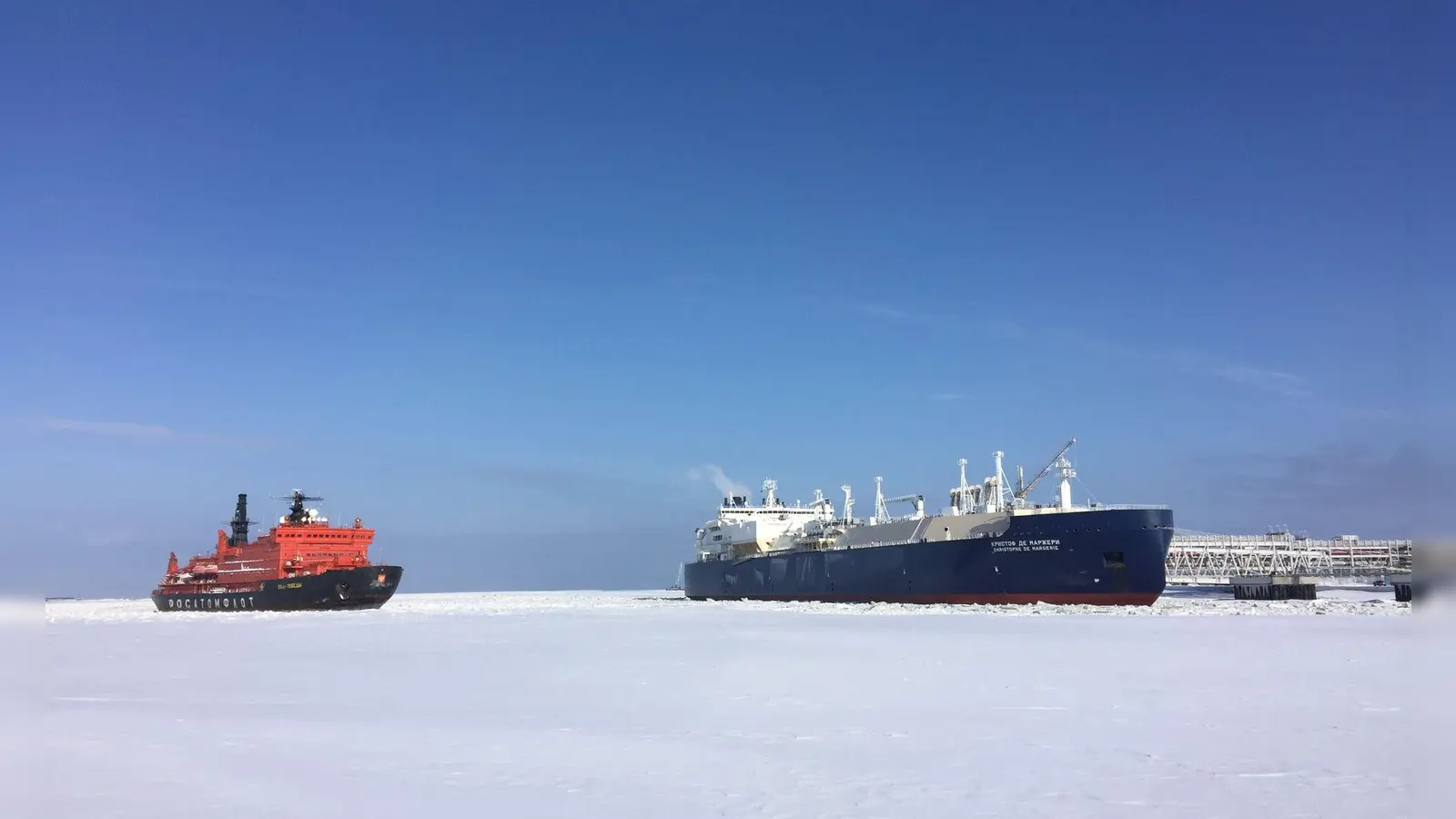 Russisches LNG soll früher als geplant nicht mehr in die EU importiert werden dürfen. (Archivbild) (Foto: Friedemann Kohler/dpa)