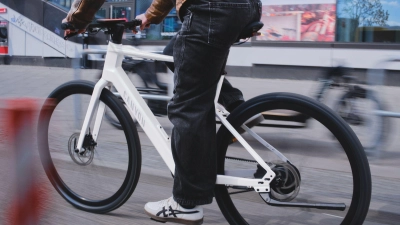 Bosch sieht einen Trend zu leichteren E-Bikes. (Foto: -/Bosch eBike Systeme/dpa)