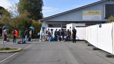 Die Notunterkunft in Scheinfeld nach einer der Zuweisungen. Die Unterbringung der Geflüchteten prägte auch die gestrige Sitzung des Kreisausschusses für Soziales und Gesellschaft. (Archivfoto: Andreas Reum)