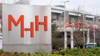 Die Ermittlungen gegen den Arzt der Medizinischen Hochschule Hannover (MHH) laufen seit vergangenem Jahr. (Archivbild) (Foto: Julian Stratenschulte/dpa)