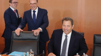 Die Reform der Gesetze, die die Befugnisse und Kontrolle der Nachrichtendienste regeln, war schon lange geplant.  (Foto: Kay Nietfeld/dpa)