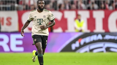 Verteidiger Dayot Upamecano spielt eine starke Saison beim FC Bayern. (Archivbild) (Foto: Harry Langer/dpa)