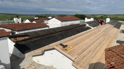 Das Minikastell im Römerpark Ruffenhofen wird derzeit restauriert. (Foto: Matthias Pausch)