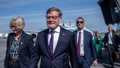 Vor dem Hintergrund eines ungewissen Nahost-Friedens ist Außenminister Johann Wadephul (CDU) in die Türkei gereist. (Foto: Michael Kappeler/dpa)