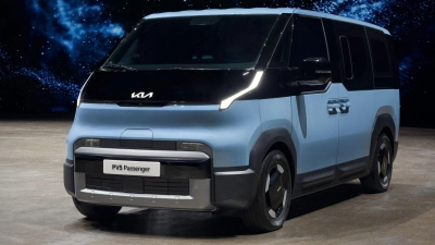 Der elektrische Kleinbus PV5 von Kia soll zum Jahresende als Kastenwagen oder Großraumlimousine in den Handel kommen. (Foto: Kia/dpa-tmn)