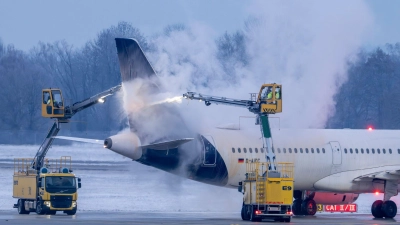 Auch am Flughafen in München fielen einige Flüge aufgrund des Wetters aus. (Foto: Peter Kneffel/dpa)