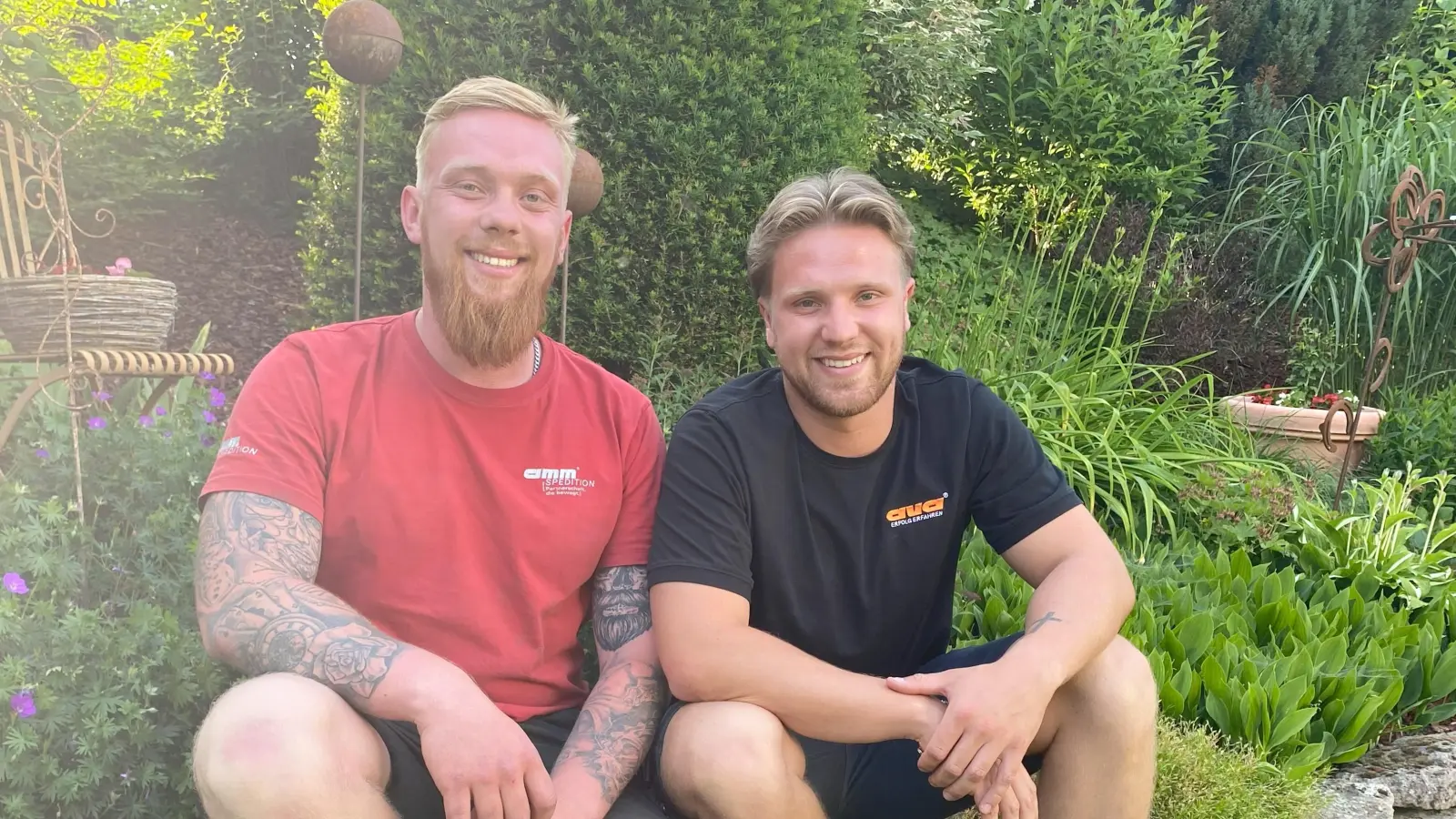 Seit sechs Jahren organisieren Leo und Pascal Richter die Poolparty in Dentlein. Angefangen hat damals alles im heimischen Garten in Kleinohrenbronn. Mittlerweile ist der Fichtberg Veranstaltungsort.  (Foto: Lisa-Maria Liebing)