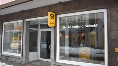 Ein bedauerlicherweise vertrauter Anblick in den vergangenen Monaten: Die geschlossene Postfiliale in der Bemberger Straße. Jetzt scheint wieder Bewegung in die Angelegenheit zu kommen.  (Foto: Patrick Lauer)