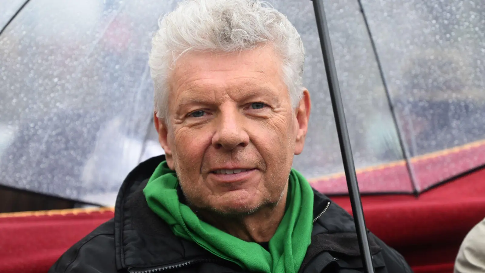 Der lange unangefochtene Münchner OB steht plötzlich stark in der Kritik (Archiv). (Foto: Felix Hörhager/dpa)