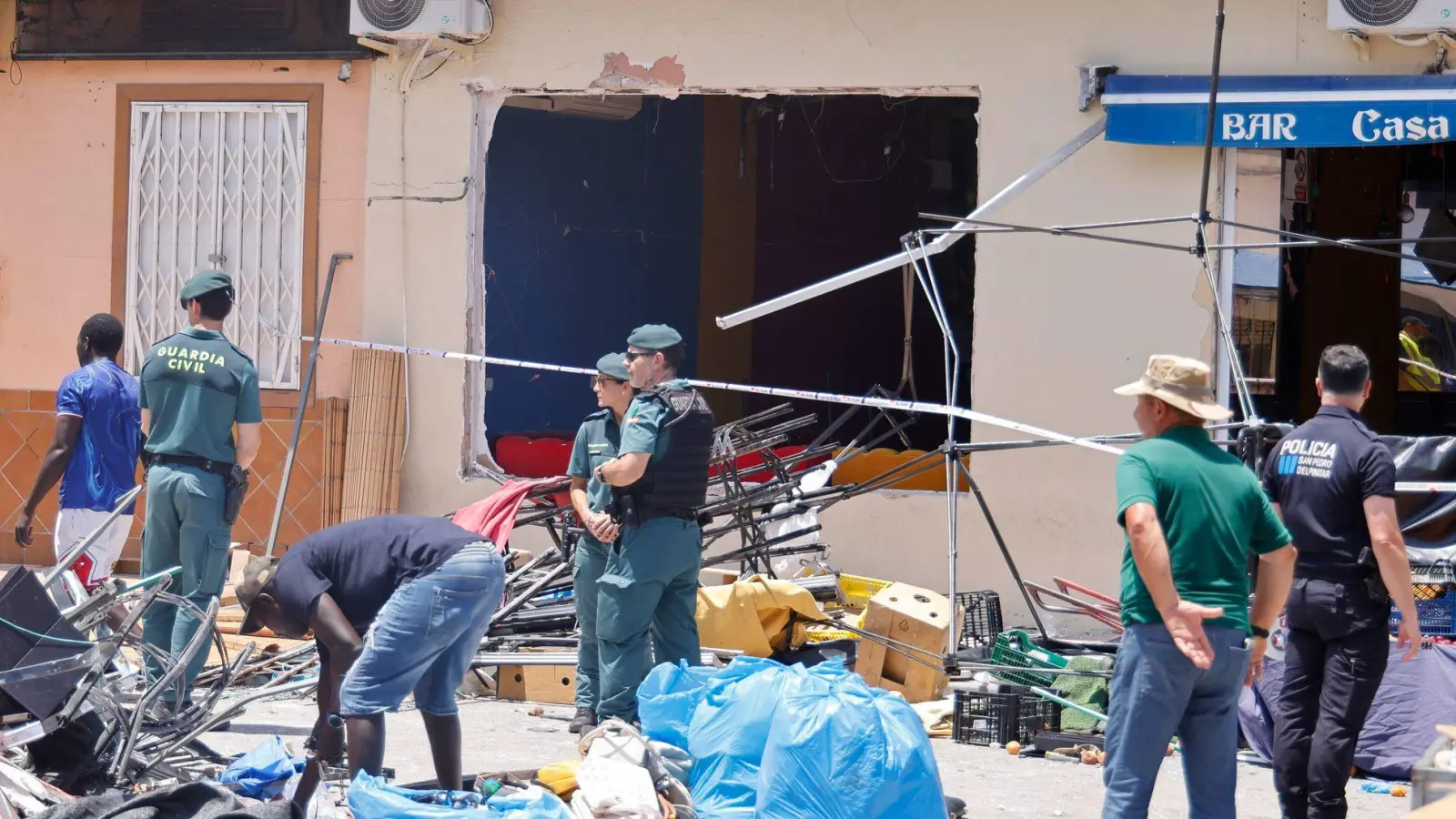 Ein Brand konnte schnell gelöscht werden. (Foto: Martín C./EUROPA PRESS/dpa)