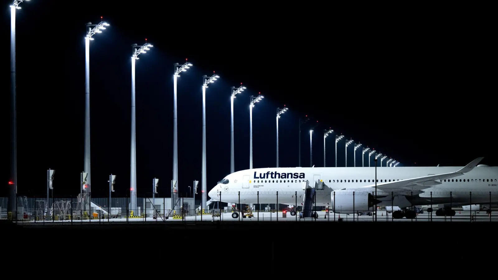 Pilotenstreik bei Lufthansa: Streiks können zahlreiche Flugausfälle und Verspätungen verursachen. (Foto: Sven Hoppe/dpa/dpa-tmn)