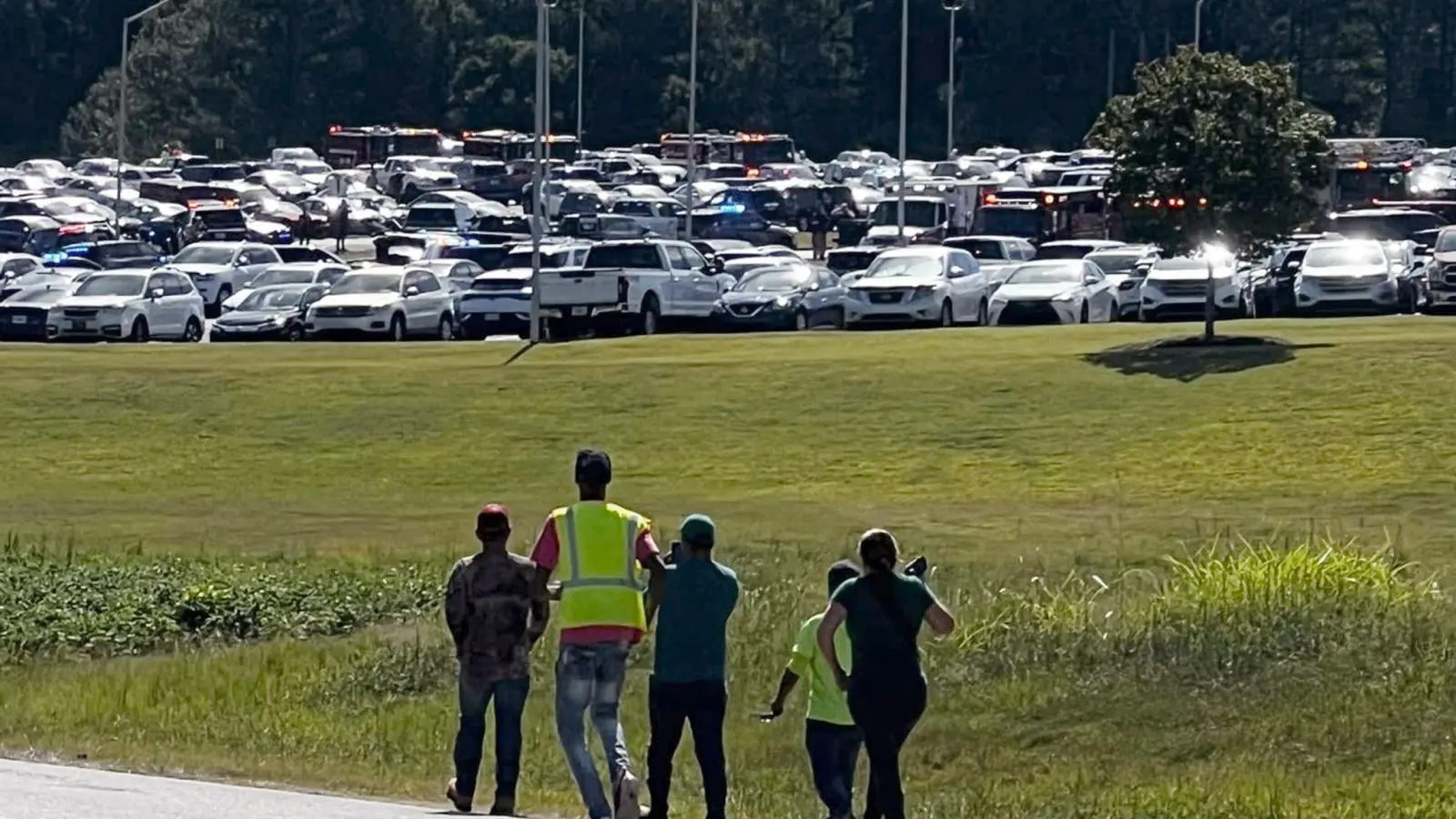 An einer Schule im US-Bundesstaat Georgia sind Schüsse gefallen. (Foto: Erin Clark/AP/dpa)