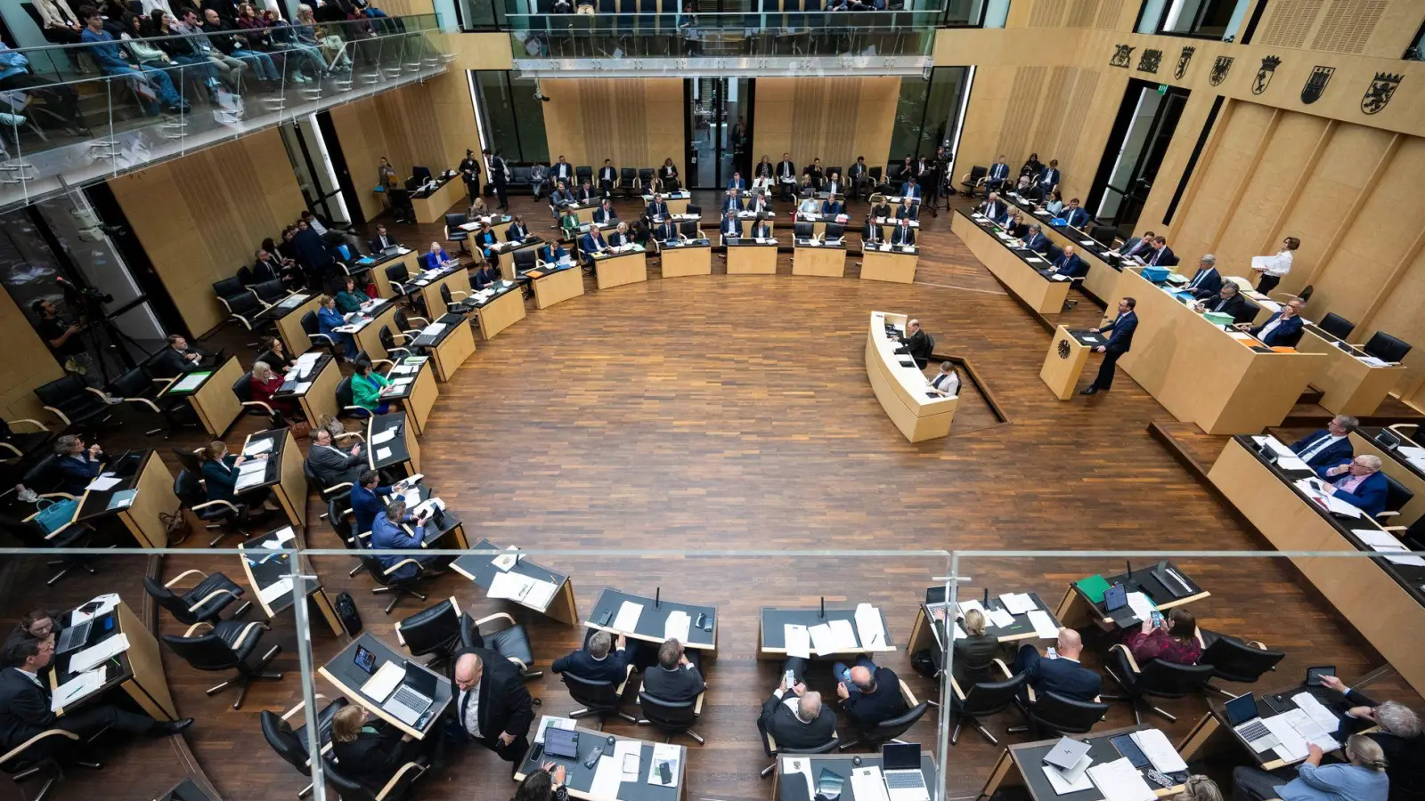Der Bundesrat befasste sich erstmals mit dem Bundeshaushalt 2027. (Foto: Christophe Gateau/dpa)