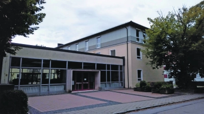 Personal, Platzbedarf, Verpflegung: Noch gibt es einige Fragen zu klären, bevor in der Neuendettelsauer Grundschule eine Mittagsbetreuung angeboten werden kann. (Archivfoto: Robert Maurer)