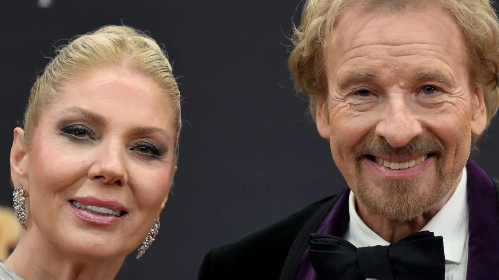 Hatten auf dem Oktoberfest nur Lob füreinander übrig: Thomas Gottschalk und seine Frau Karina. (Archivbild) (Foto: Felix Hörhager/dpa)