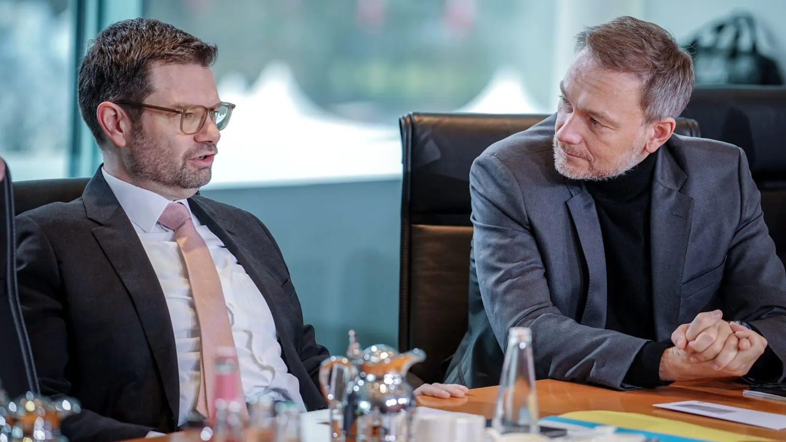 Finanzminister Christian Lindner und Justizminister Marco Buschmann (beide FDP) lehnen das neue Wehrdienstmodell von Verteidigungsminister Boris Pistorius (SPD) ab - die Gründe gab es schriftlich. (Archivbild) (Foto: Kay Nietfeld/dpa)