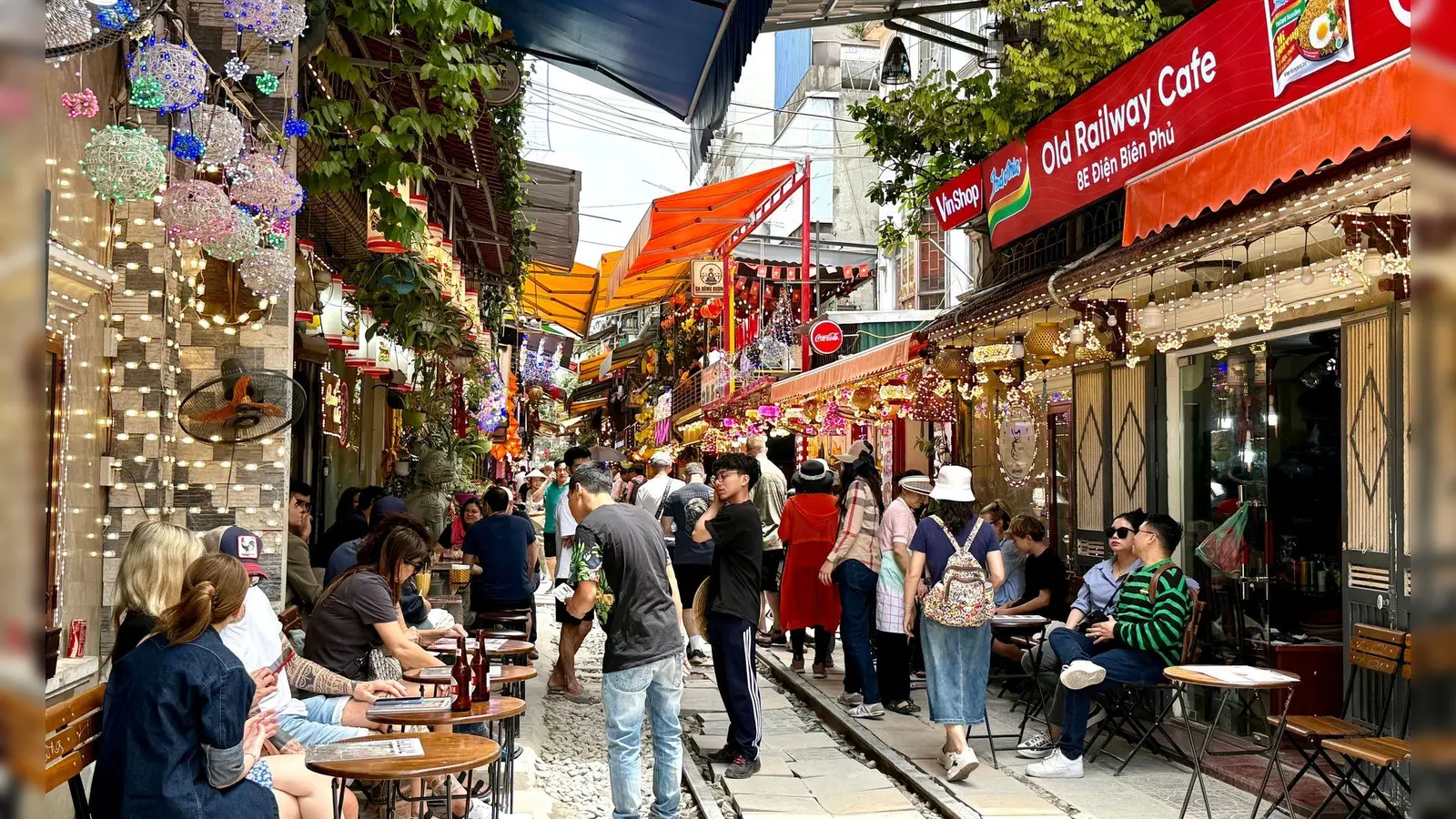 Nur Verzicht schützt sicher: Urlauber sollten in Vietnam auf den Verzehr von Riff-Fischen verzichten. (Foto: Carola Frentzen/dpa/dpa-tmn)