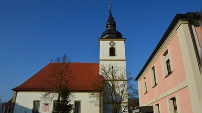 Die Kirche St. Ägidius steht im Zentrum von Burghaslach. (Foto: Martina Hinkelmann)