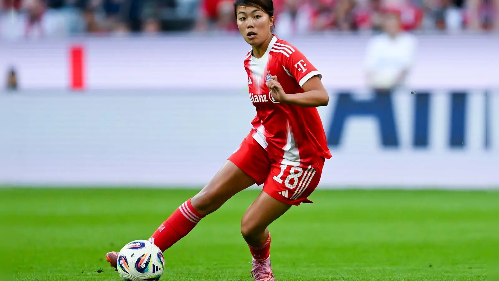 Geschmeidig am Ball: Momoko Tanikawa. (Archivbild) (Foto: Sven Hoppe/dpa)