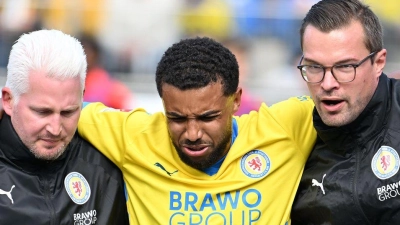 Fehlt in der Relegation: Braunschweigs Leon Bell Bell. (Foto: Swen Pförtner/dpa)