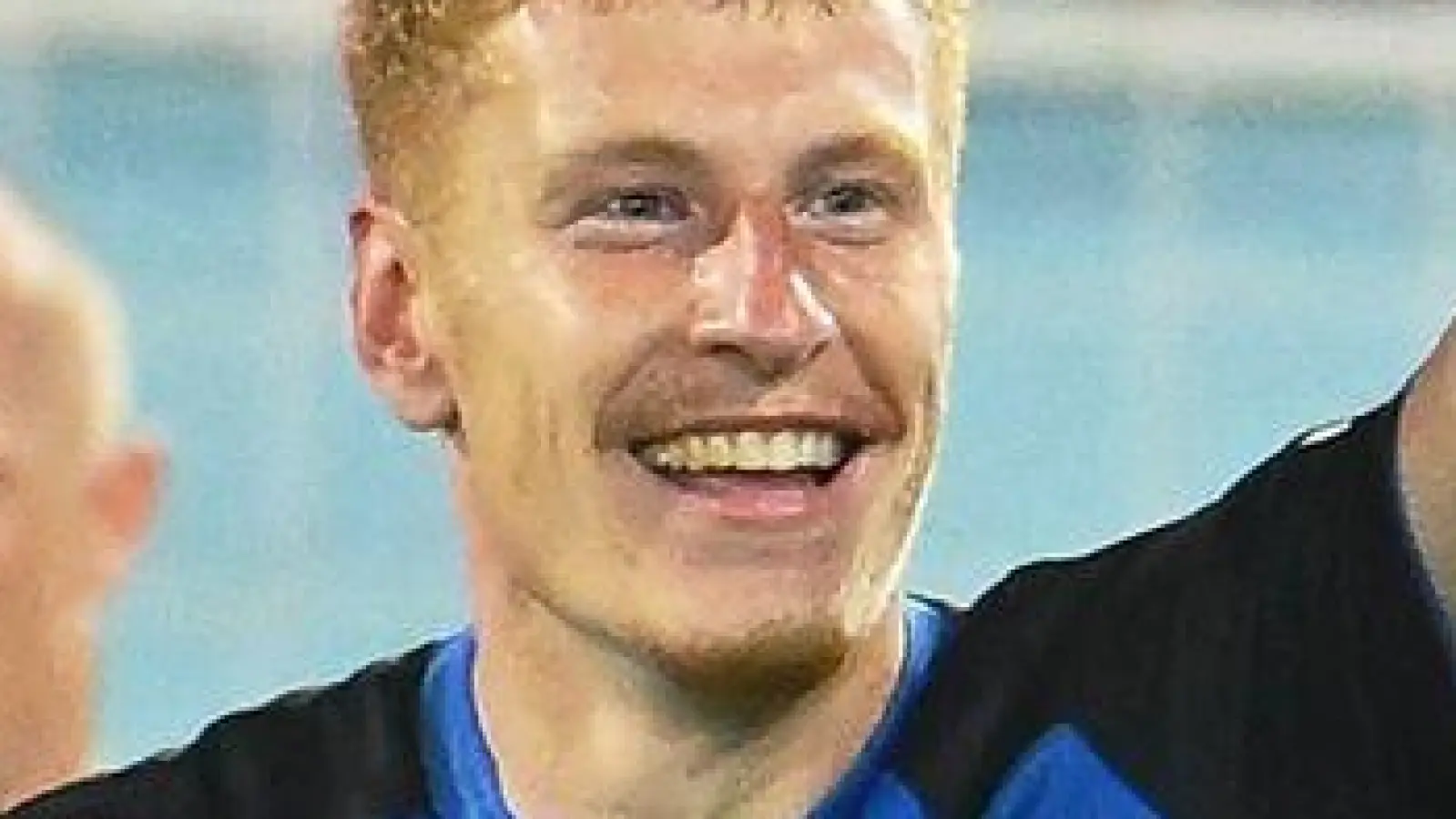 Laurin Curda hat Grund zur Freude. (Foto: Swen Pförtner/dpa)