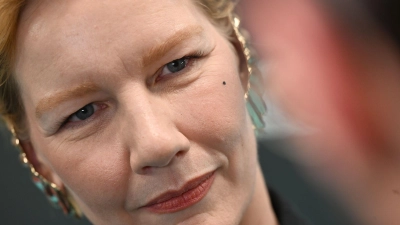 Die deutsche Schauspielerin Sandra Hüller ist in Hollywood gefragt - nun spielt sie einen bekannten deutschen Schriftsteller. (Archivbild) (Foto: Felix Hörhager/dpa)