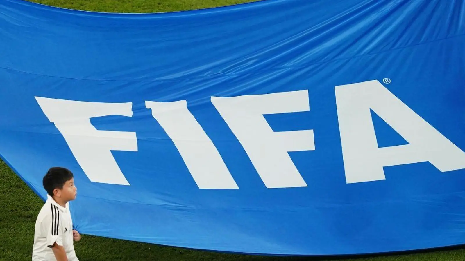 Die FIFA hatte die Club-WM vergrößert: Die Premiere des neuen Wettbewerbs findet im Sommer 2025 in den USA statt. (Foto: Mike Egerton/Press Association/dpa)