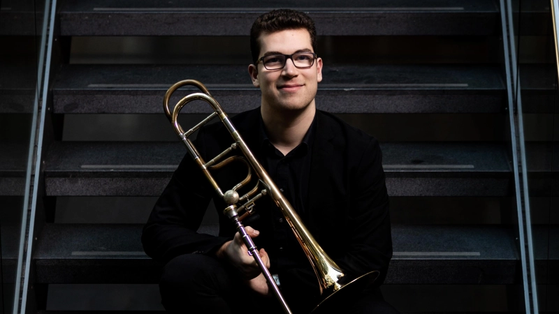 Anselm Schmieg tritt am Samstag in Bad Windsheim auf. (Foto: Philippe Stier)