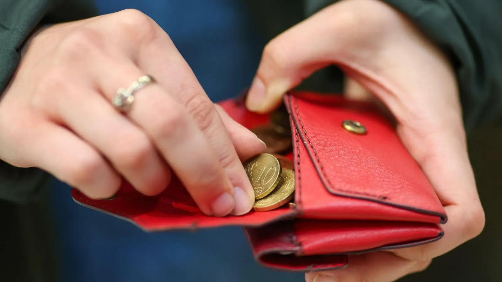 Das Leben in Deutschland ist seit dem russischen Überfall auf die Ukraine deutlich teurer geworden. (Symbolbild) (Foto: Jan Woitas/dpa)