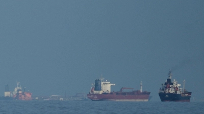 Für Öltanker ist die Straße von Hormus zur Gefahrenzone geworden. (Archivbild) (Foto: Altaf Qadri/AP/dpa)