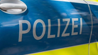 Die Fahndung nach den beiden Männern verlief zunächst ergebnislos. (Symbolbild) (Foto: Daniel Vogl/dpa)