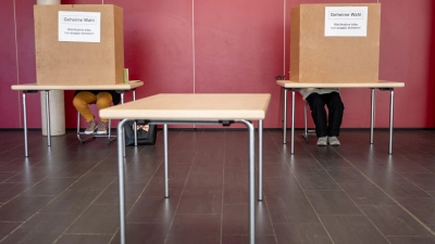 Das Interesse an der kommenden Kommunalwahl in Bayern ist aktuell durchschnittlich. (Symbolbild) (Foto: Peter Kneffel/dpa)