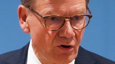Außenminister Wadephul hat sich zu einer möglichen Entsendung deutscher Soldaten in die Ukraine für westliche Sicherheitsgarantien zurückhaltend geäußert. (Foto: Soeren Stache/dpa)
