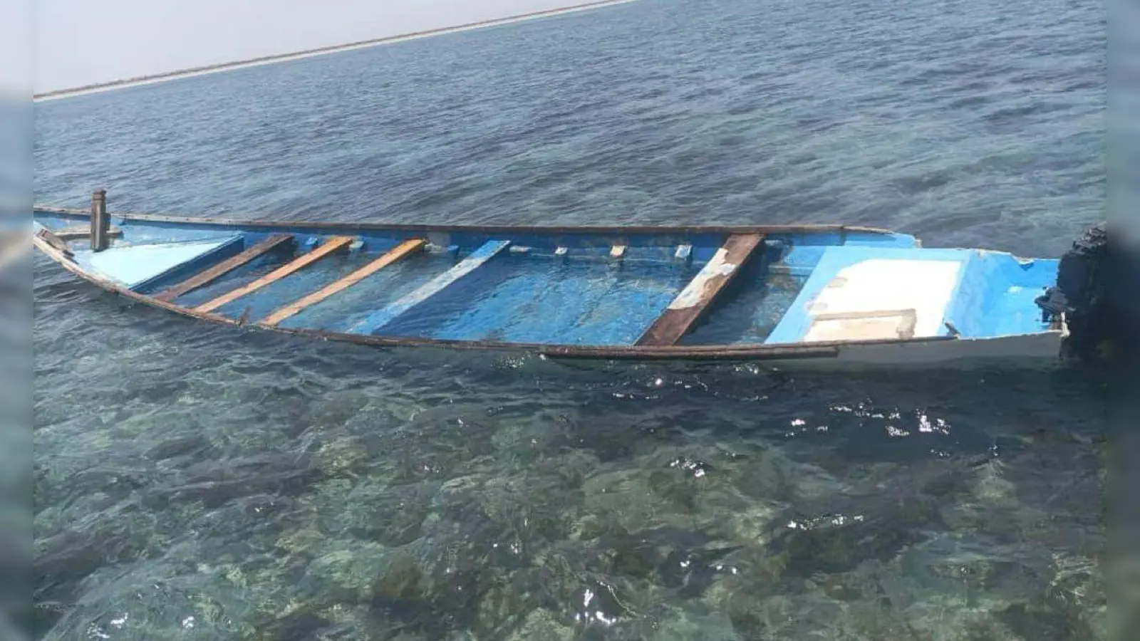 Schmuggler zwangen die Menschen ins Meer und forderten sie auf, an Land zu schwimmen. (Archivbild) (Foto: IOM/International Organization for Migration/AP/dpa)