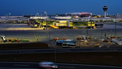 Der Flughafen München bekommt den Nahost-Konflikt zwar zu spüren, kann aber dennoch steigende Passagierzahlen melden. (Archivbild) (Foto: Malin Wunderlich/dpa)