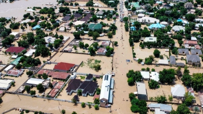 Schwere Regenfälle ließen im Norden Nigerias einen Damm brechen. (Archivbild vom 10. September). (Foto: Musa Ajit Borno/AP/dpa)