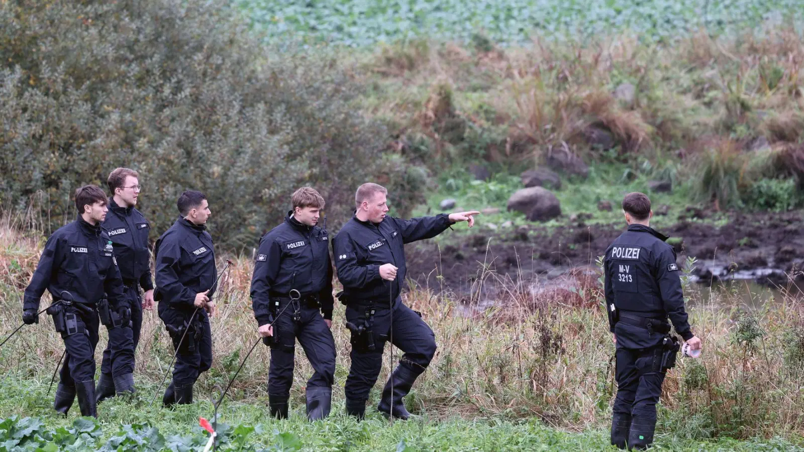 Die Obduktion des bei Güstrow gefundenen toten Kindes hat gezeigt: Es ist einer Gewalttat zum Opfer gefallen. (Foto: Bernd Wüstneck/dpa)